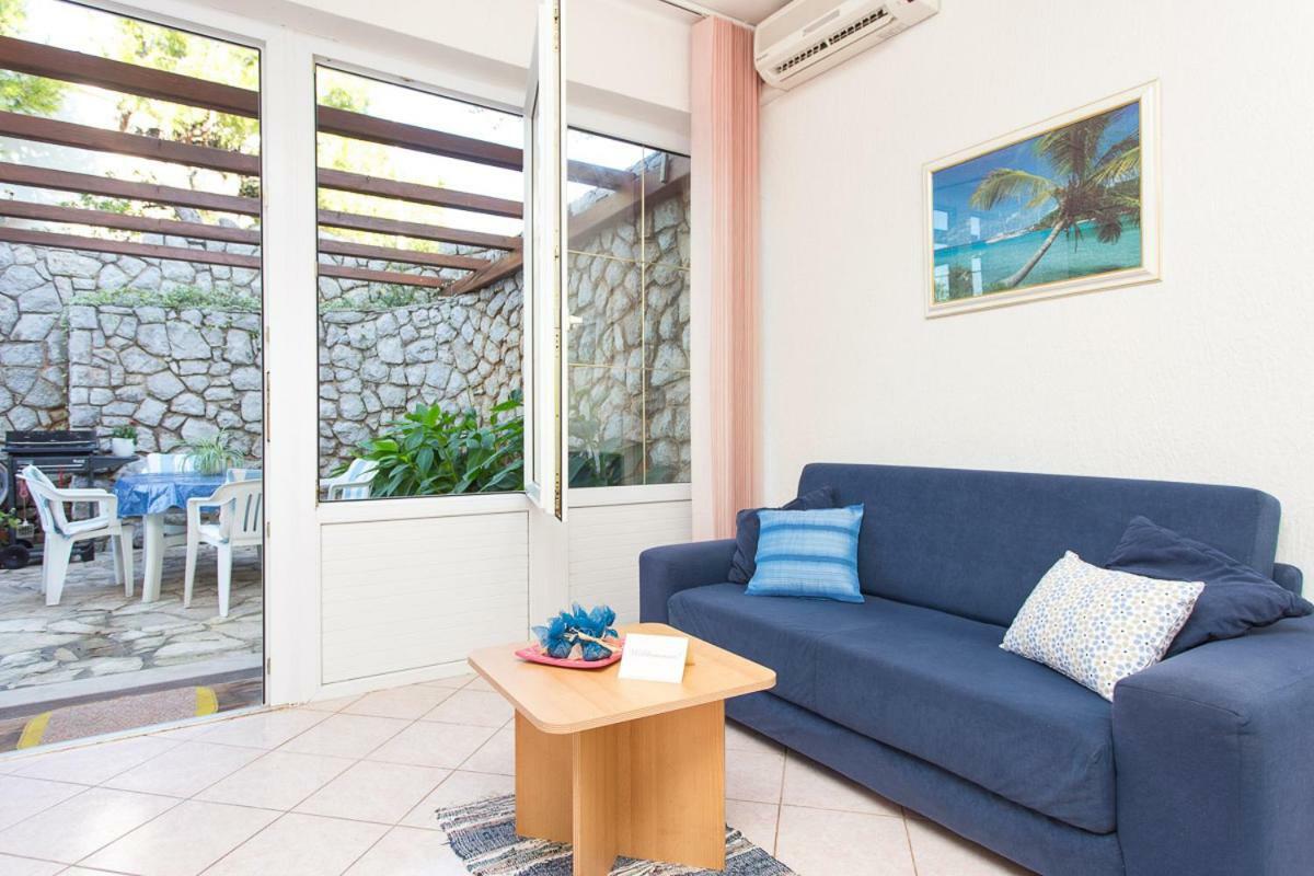 2-Bedroom Apartment 300M From Beach In Punat Ngoại thất bức ảnh